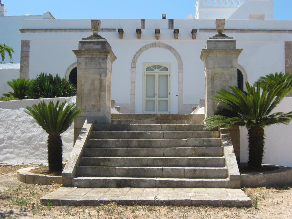 Masseria Rienzo Ostuni Exteriör bild